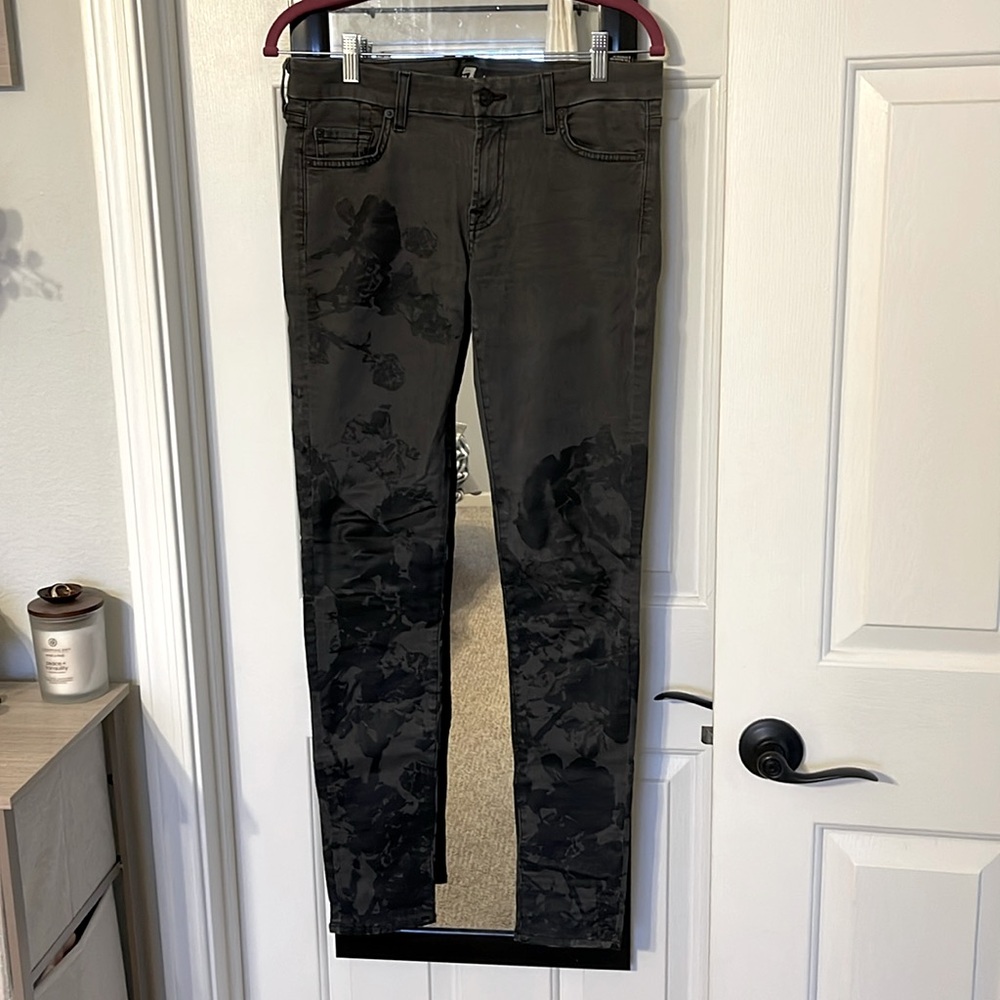 7 FOR ALL MANKIND COATED SKINNY JEANS ~ 28